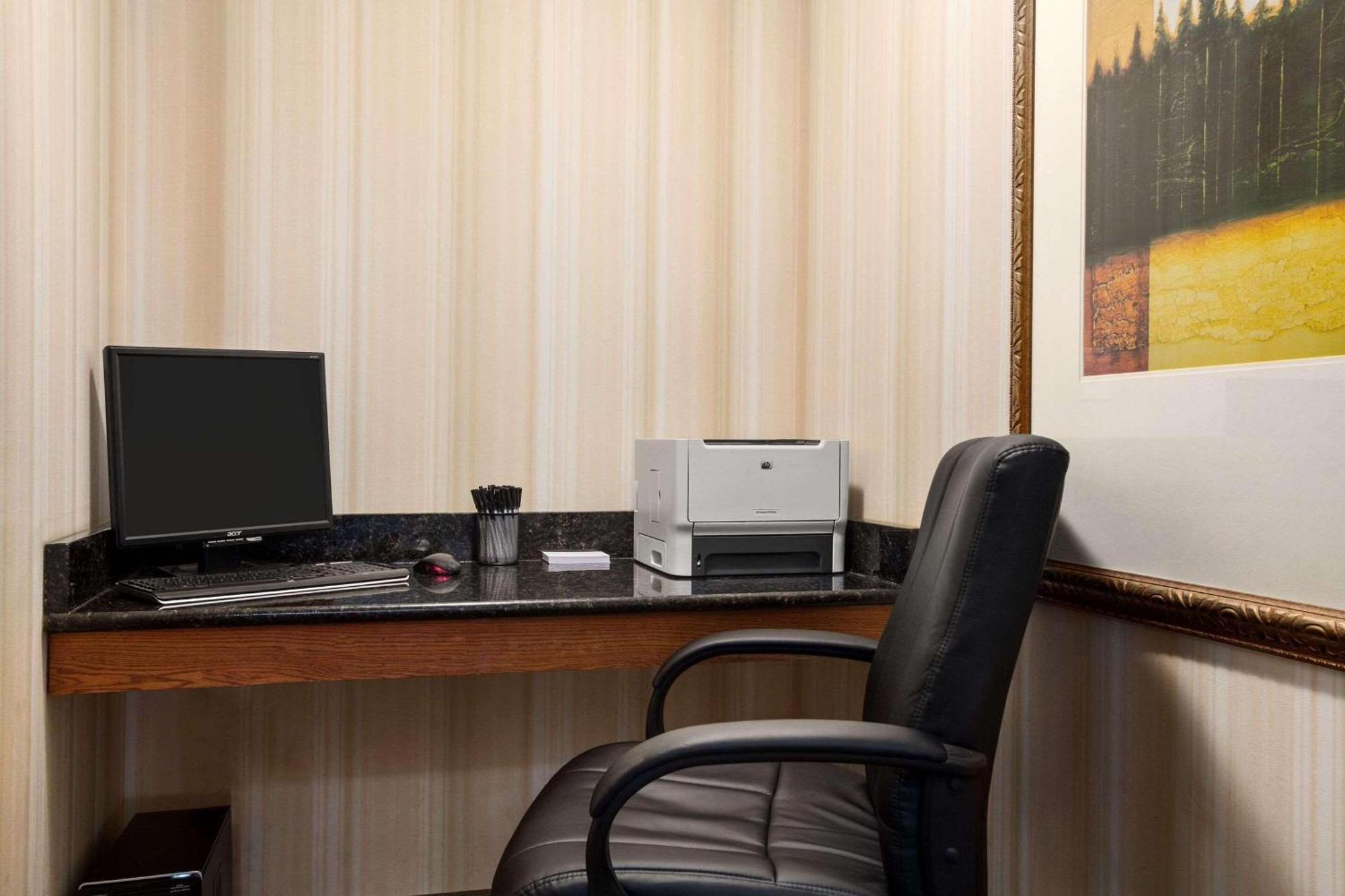 Country Inn & Suites By Radisson, Albany, Ga מראה חיצוני תמונה